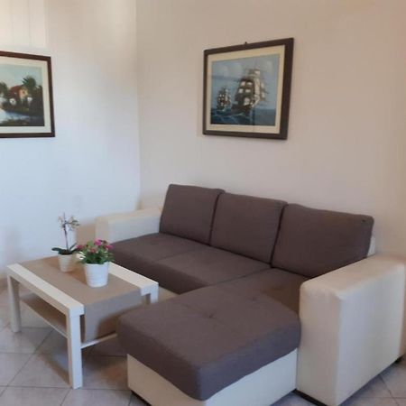 La Casa Re Basuli Villa Ното Екстериор снимка